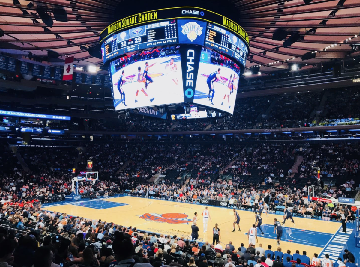 Madison+Square+Garden+furthers+its+legacy+of+hosting+memorable+sports+games+like+the+Rangers+and+Knicks.